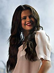 Mega Celeb Pass pics, Selena Gomez!